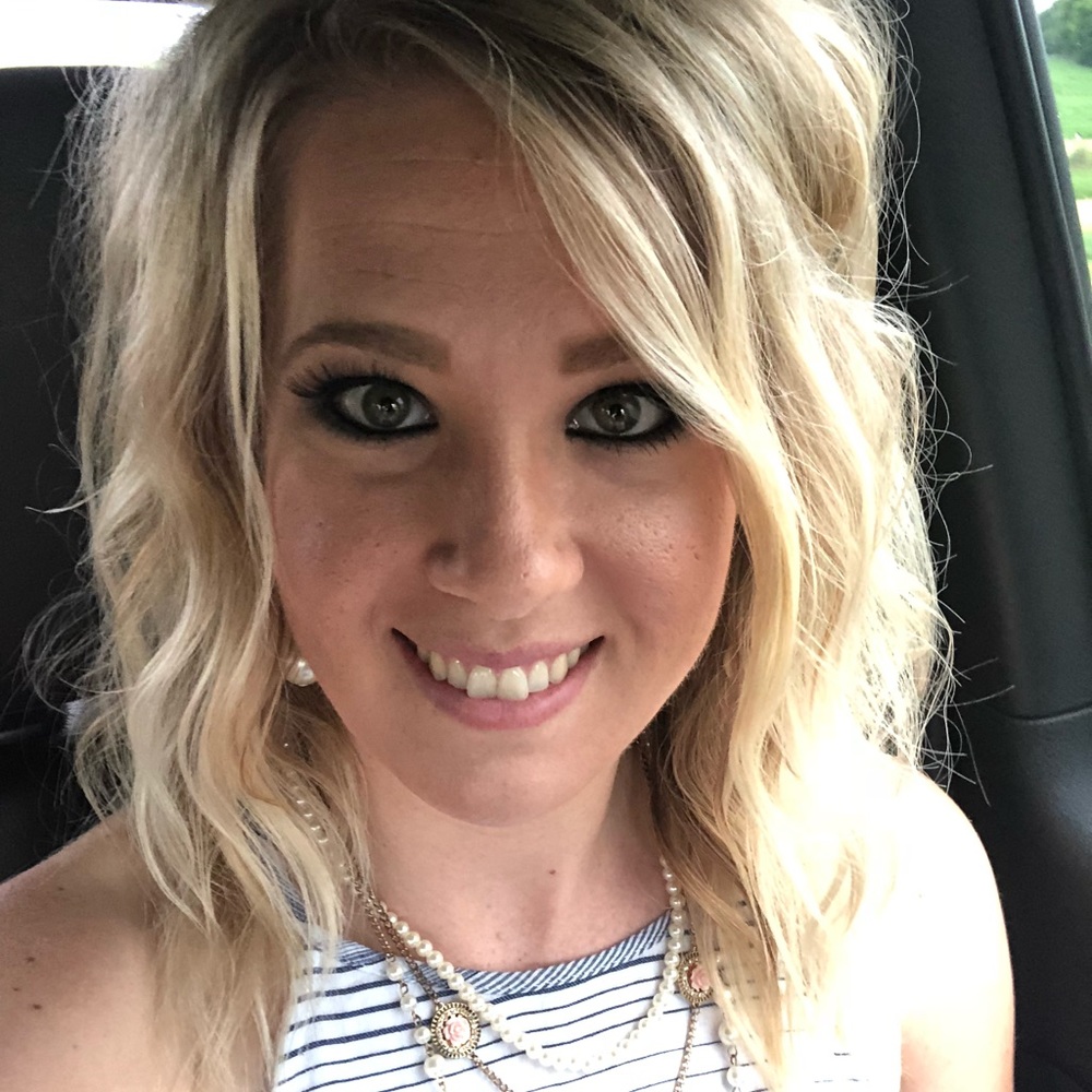 Meet your Posher, Teresa